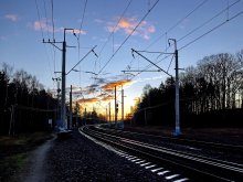 Der Grenzbahnhof. / ***