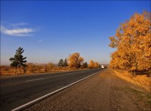 Straße zum Herbst / ...