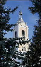 Heilig-Kreuz-Kirche / ***