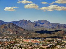 Land Tucson / ***