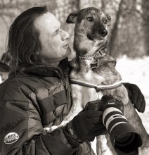 Fotograf, der Hunde liebt / ***