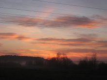 Alles hat seinen Sonnenuntergang, nur die Nacht endet im Morgengrauen. / ***