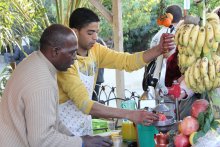 Verkäufer von Saft / ***