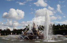 Fountain of Latona. / ***