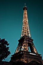 la tour Eiffel / ***
