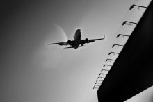 Landing in Vnukovo / ***