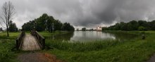 Auf dem Teich am Schloss Mir / ***