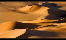 Die Geometrie der Sand .... Libyen. / ***