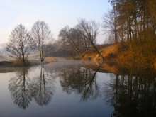 Die Geometrie des Schweigens ... die Reflexion / ***