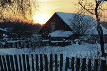 Haus im Dorf / ***