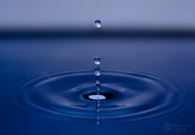 Wasser Taumeln / ...............