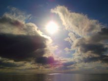 Der Kampf von Licht und Dunkelheit / ***