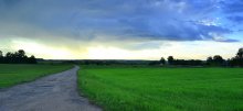 auf der Straße bei schlechtem Wetter / ***