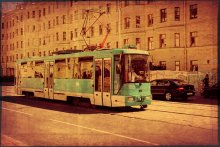 Tram / ***