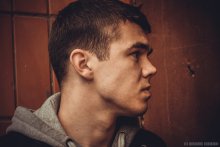 &nbsp; / .............