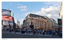 Die Ansammlung von Menschen pro Quadratmeter / Piccadilly, London