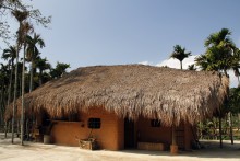 Hainan / ***