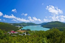 Perle der Berge. See Abrau / ***