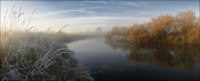 Zwei Banken - zwei Herbst. / ***