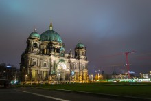 Kathedrale / ***