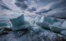 Baikal im vergangenen Jahr die Eis-Pro ... / ***