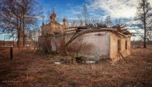 Kirche der Fürbitte / ***