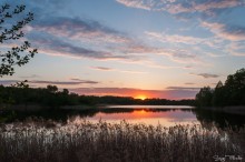 Sonnenuntergang auf dem See / ***