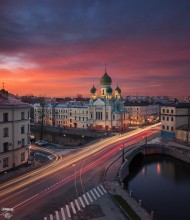 Kirche St. Isidor von Yuriev, Lermontov Avenue, Mogilev Brücke, Gribojedow-Kanal / ***