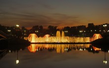 Brunnen in Zarizyno / ***