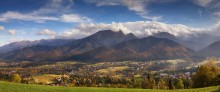 Panorama Oktober Tatra / ***
