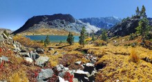 Mountain Lake Yosemite / ***