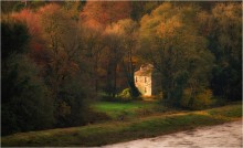 ... Über Alleinreisende und einem Haus am Fluss ... / ***