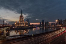 Moskau bei Sonnenuntergang / ***