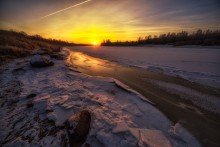 Winter Sonnenaufgang über dem Dwina ... / ***