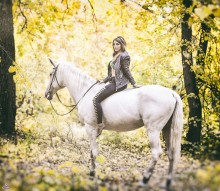 im Herbst auf dem Regenbogen / ***