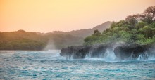 Friendly coast of Roatan / Friendly coast of Roatan