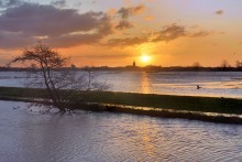 When the river overflowed. / Photo taken this morning in my region.