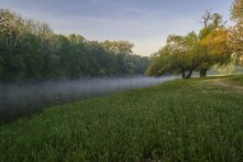 Nebel auf dem Fluss Psel / ***