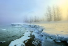 Auf dem Fluss. / ***