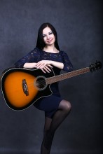 Mary / ***