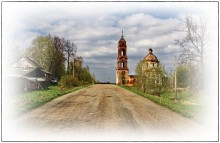 Kirche St. Nikolaus in Nikulskoe / ***