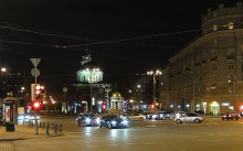 Sq. Nikitski Tor / ***