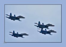 Das Quartett der Su-27 / ***