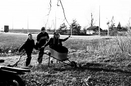 Kindheit ohne Internet 6 / ***