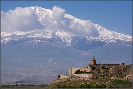 Khor Virap und Ararat ... / ***