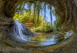 Shakuransky Falls (mittlere Stufe). / ***