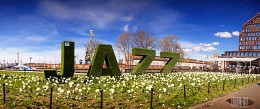 JAZZ / ***