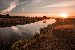 Sommer Sonnenaufgang am Fluss Pronya (2) / ***