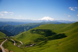 Die Straße zum Elbrus / ***