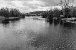 Flusslandschaft / ***
